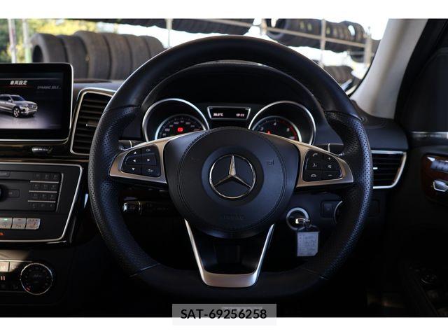 Mercedes Benz GLS-CLASS 2017-02 8660230-9