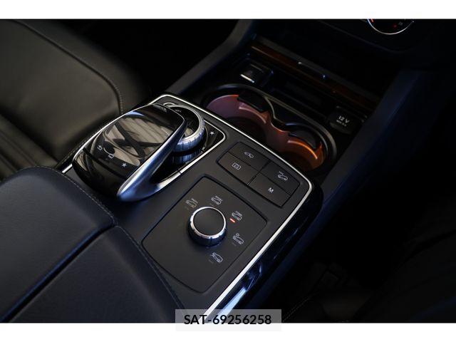 Mercedes Benz GLS-CLASS 2017-02 8660230-18