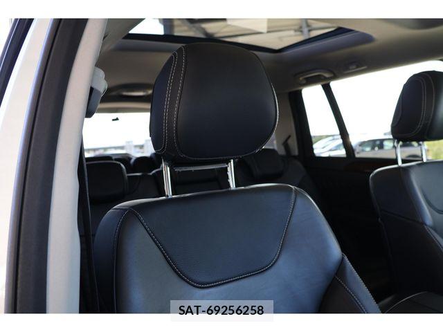 Mercedes Benz GLS-CLASS 2017-02 8660230-23