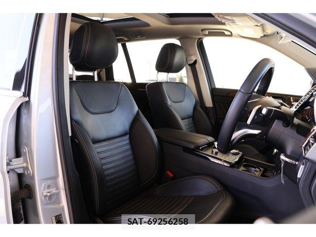 Mercedes Benz GLS-CLASS 2017-02 8660230-8