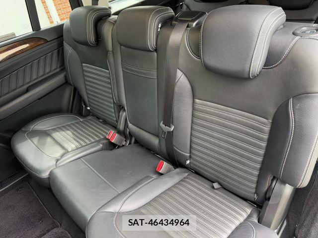 Mercedes Benz GLS-CLASS 2016-07 8883904-11