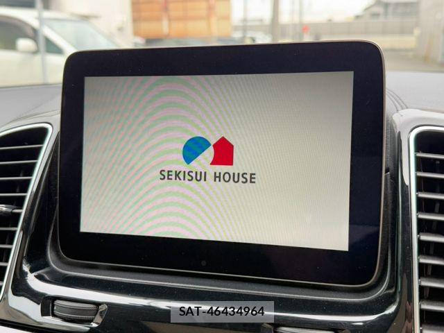 Mercedes Benz GLS-CLASS 2016-07 8883904-19