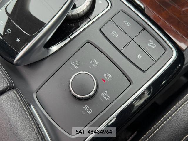 Mercedes Benz GLS-CLASS 2016-07 8883904-27