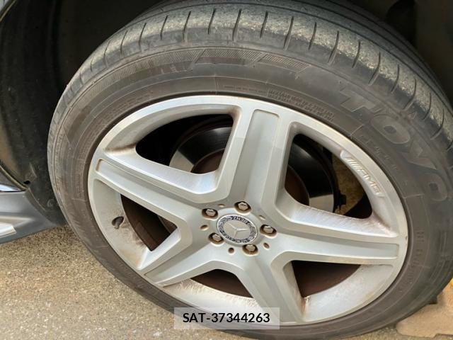 Mercedes Benz M-CLASS 2015-05 4326976-9