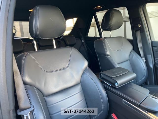 Mercedes Benz M-CLASS 2015-05 4326976-12