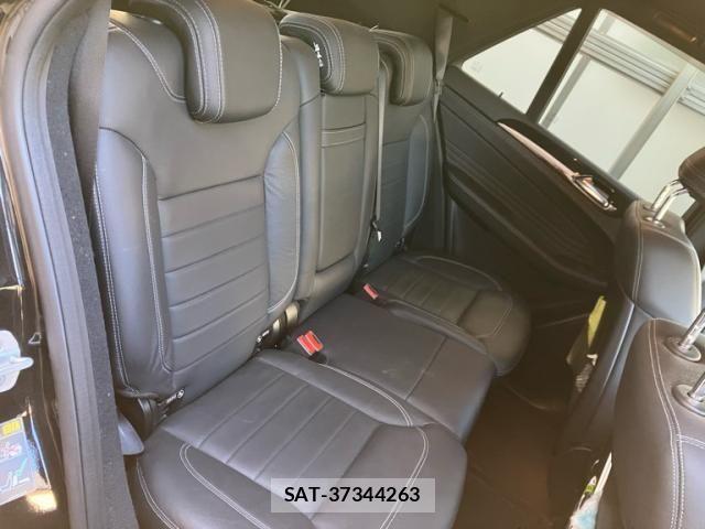 Mercedes Benz M-CLASS 2015-05 4326976-14