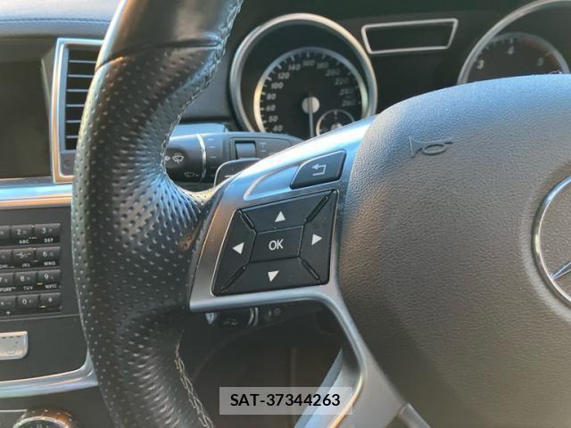 Mercedes Benz M-CLASS 2015-05 4326976-18