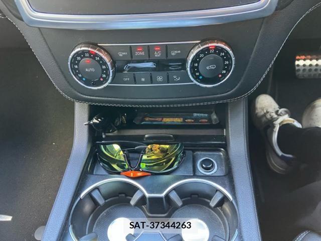 Mercedes Benz M-CLASS 2015-05 4326976-23