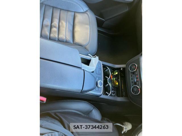 Mercedes Benz M-CLASS 2015-05 4326976-24
