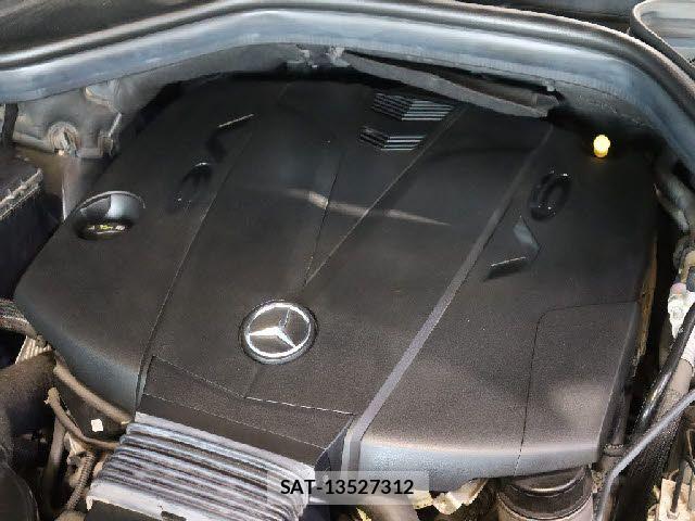 Mercedes Benz M-CLASS 2015-09 5871947-17
