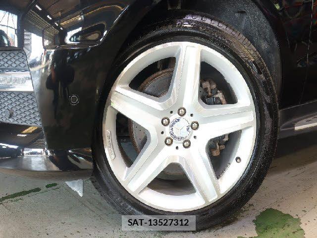 Mercedes Benz M-CLASS 2015-09 5871947-18