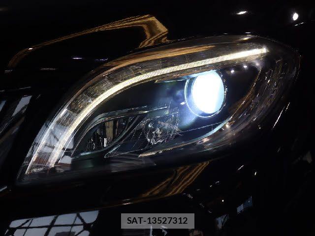 Mercedes Benz M-CLASS 2015-09 5871947-23