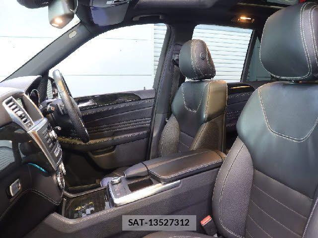 Mercedes Benz M-CLASS 2015-09 5871947-28