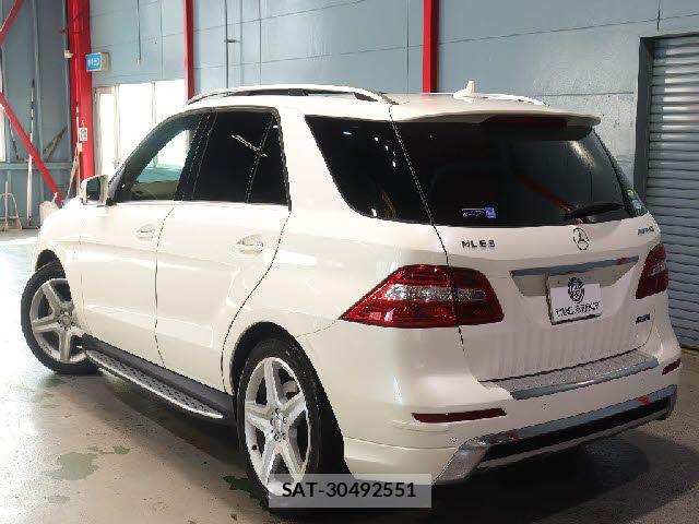Mercedes Benz M-CLASS 2014-10 6216864-21