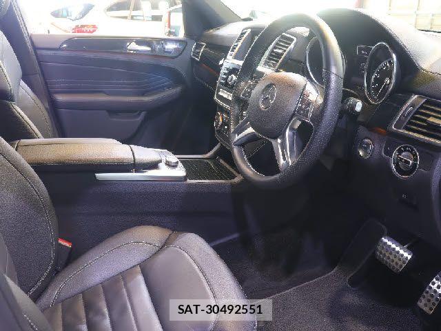 Mercedes Benz M-CLASS 2014-10 6216864-6