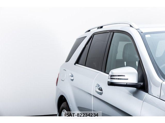 Mercedes Benz M-CLASS 2013-05 7328347-15