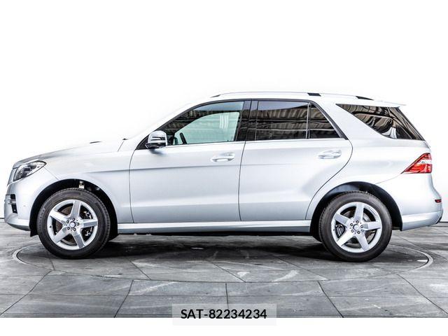 Mercedes Benz M-CLASS 2013-05 7328347-4