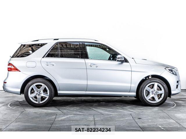 Mercedes Benz M-CLASS 2013-05 7328347-7