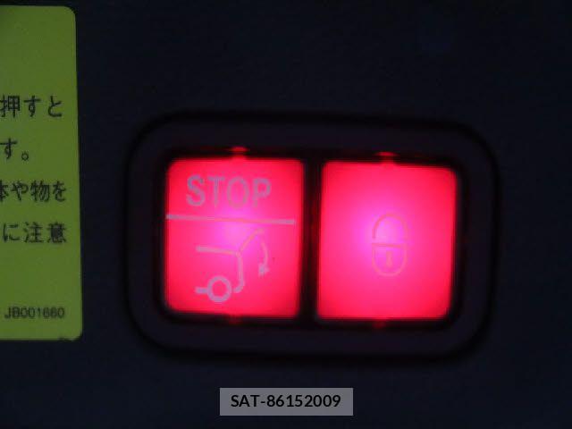 Mercedes Benz M-CLASS 2015-07 7877750-14