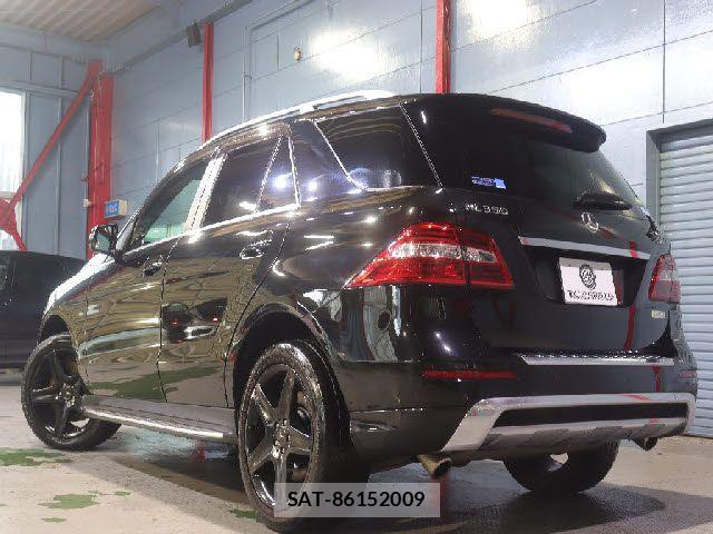 Mercedes Benz M-CLASS 2015-07 7877750-3