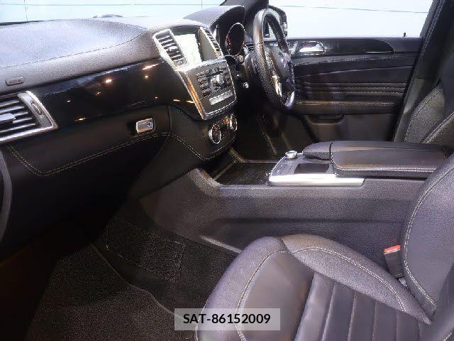Mercedes Benz M-CLASS 2015-07 7877750-7