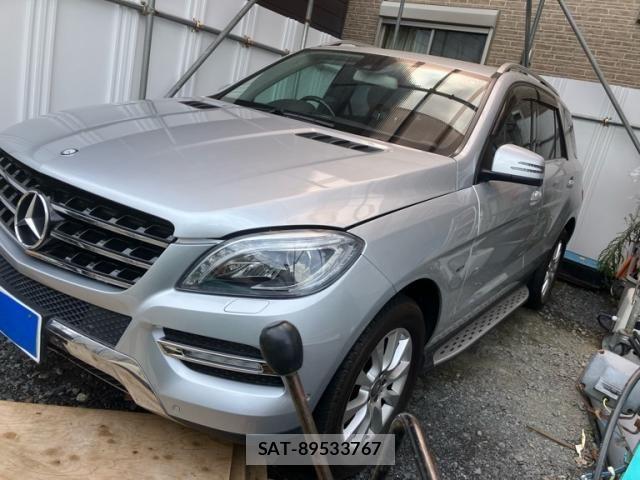 Mercedes Benz M-CLASS 2012-07 8438427-1