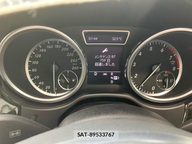 Mercedes Benz M-CLASS 2012-07 8438427-19
