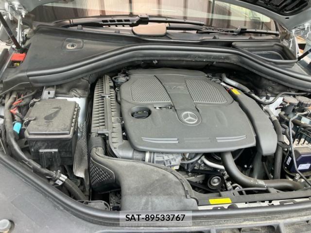 Mercedes Benz M-CLASS 2012-07 8438427-8