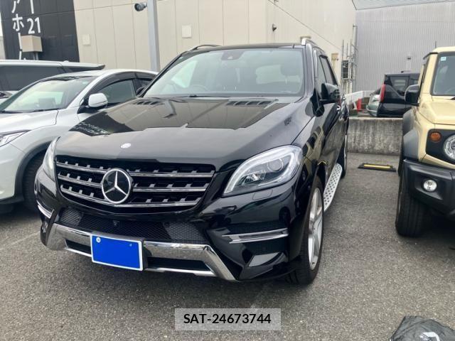 Mercedes Benz M-CLASS 2015-12 8743943-0