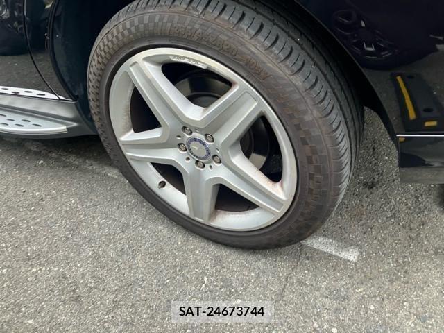Mercedes Benz M-CLASS 2015-12 8743943-8
