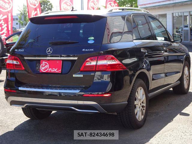 Mercedes Benz M-CLASS 2012-07 8883905-2