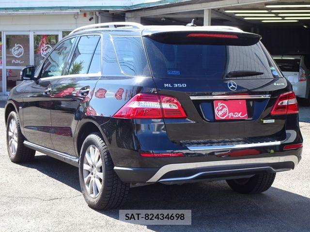 Mercedes Benz M-CLASS 2012-07 8883905-4