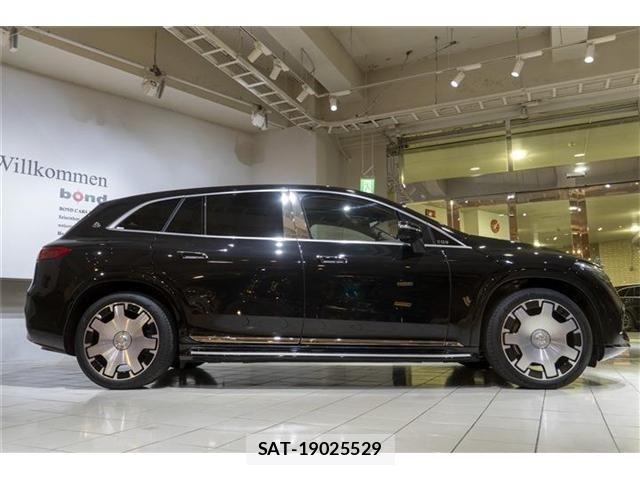 Mercedes Benz EQS 2024-10 4755457-1