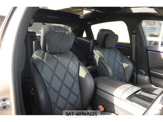Mercedes Benz S-CLASS 2023-01 6908370-12