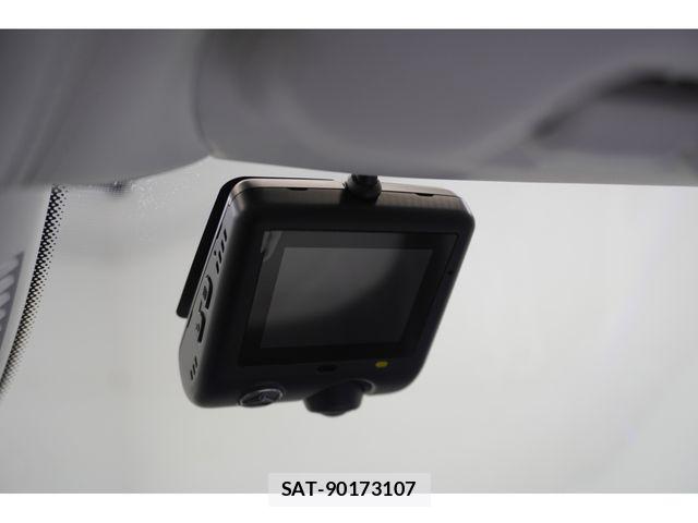 Mercedes Benz S-CLASS 2023-12 7455774-23
