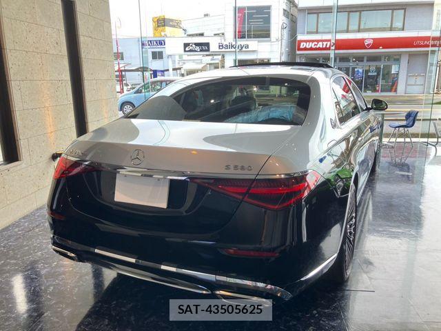 Mercedes Benz S-CLASS 2022-12 8525744-4