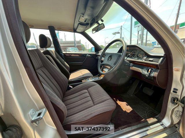 Mercedes Benz M-CLASS 1990-10 1207357-12
