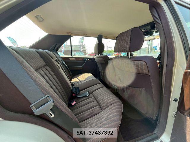 Mercedes Benz M-CLASS 1990-10 1207357-14