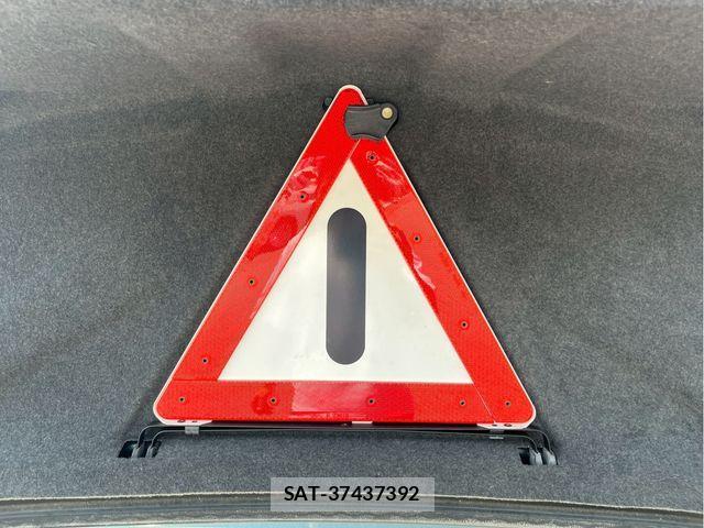 Mercedes Benz M-CLASS 1990-10 1207357-23