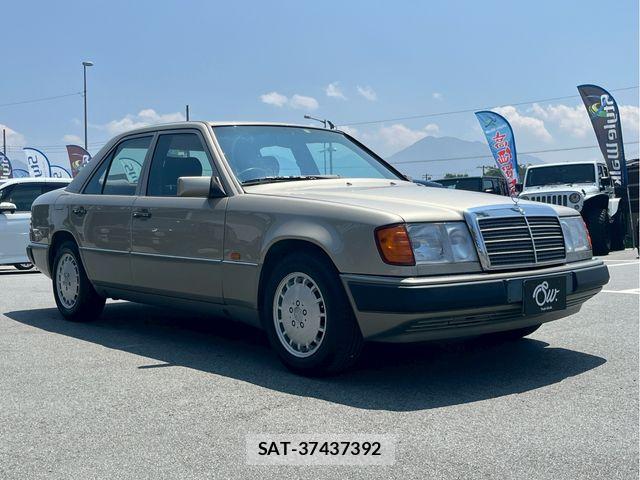 Mercedes Benz M-CLASS 1990-10 1207357-2