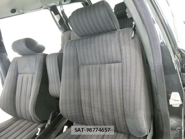 Mercedes Benz M-CLASS 1990-04 8366987-15