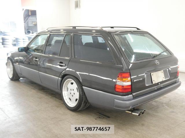 Mercedes Benz M-CLASS 1990-04 8366987-1