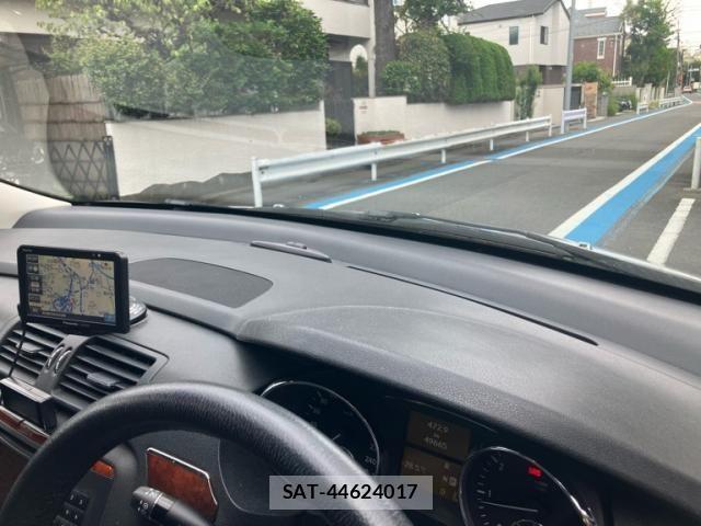 Mercedes Benz R-CLASS 2007-12 8413582-21