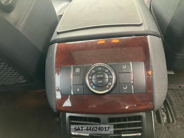 Mercedes Benz R-CLASS 2007-12 8413582-24