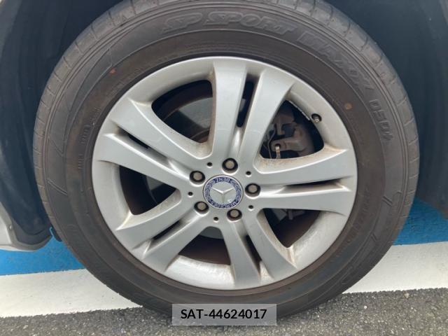 Mercedes Benz R-CLASS 2007-12 8413582-8
