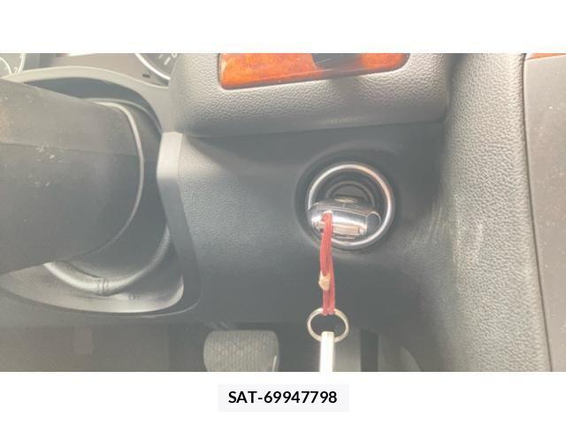 Mercedes Benz R-CLASS 2006-12 8660228-17