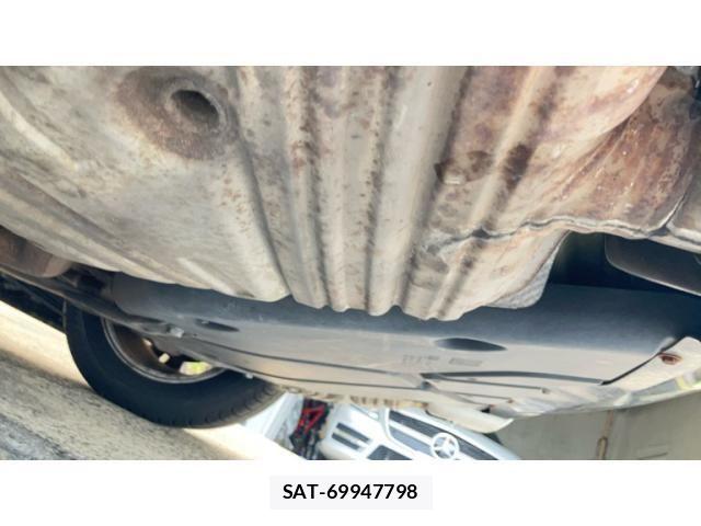 Mercedes Benz R-CLASS 2006-12 8660228-20