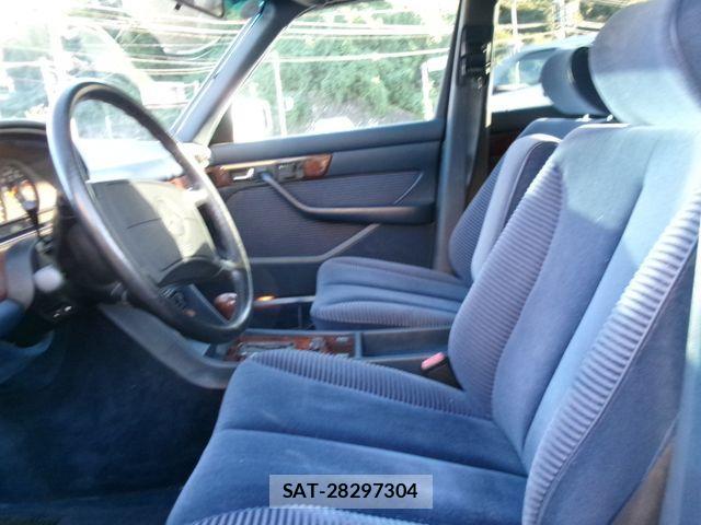 Mercedes Benz S-CLASS 1989-06 1322379-12