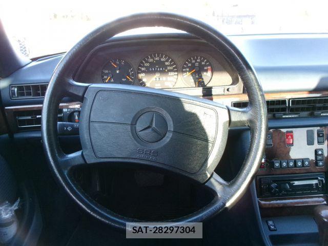 Mercedes Benz S-CLASS 1989-06 1322379-19