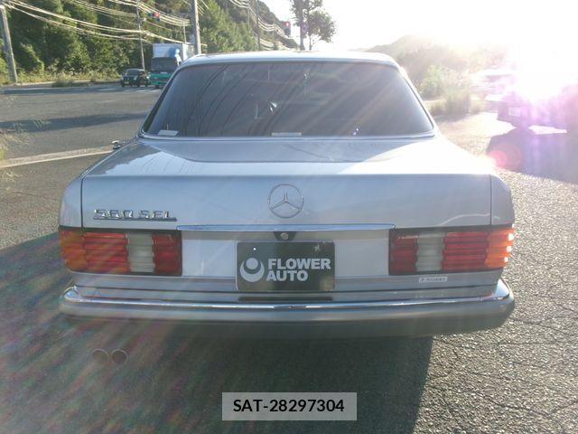 Mercedes Benz S-CLASS 1989-06 1322379-6